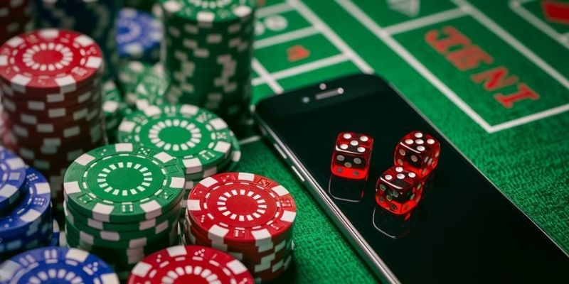 Một số lưu ý bet thủ cần nhớ khi chơi Live Casino 8US